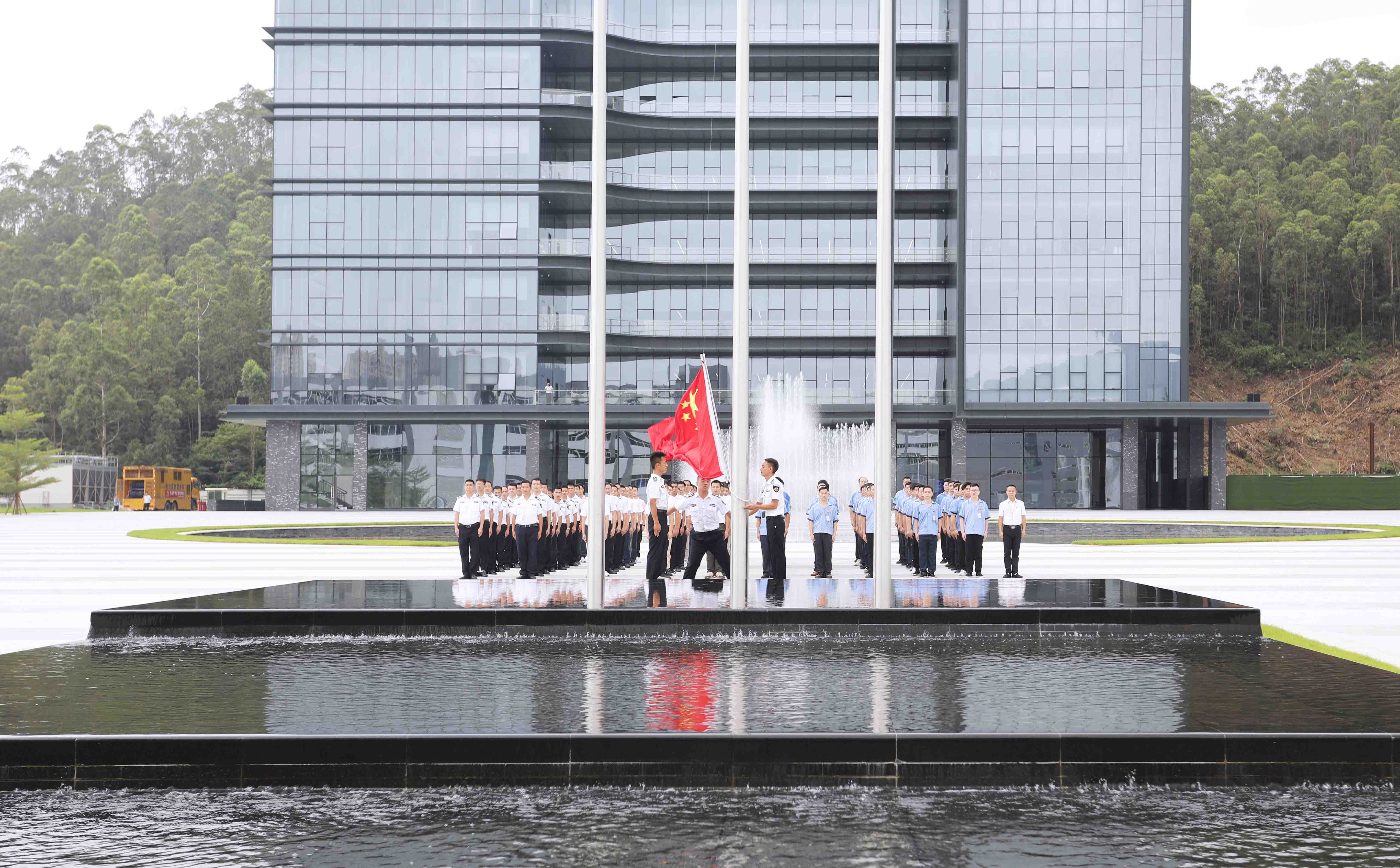 jiuyou.com九游科技举行八一退伍军人活动